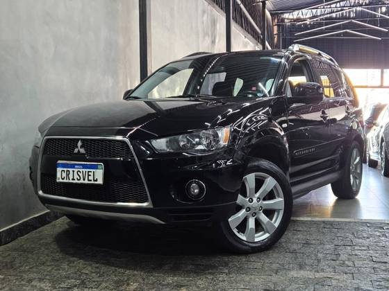 MITSUBISHI OUTLANDER 3.0 4X4 V6 24V GASOLINA 4P AUTOMÁTICO MITSUBISHI OUTLANDER 3.0 4X4 V6 24V GASOLINA 4P AUTOMÁTICO